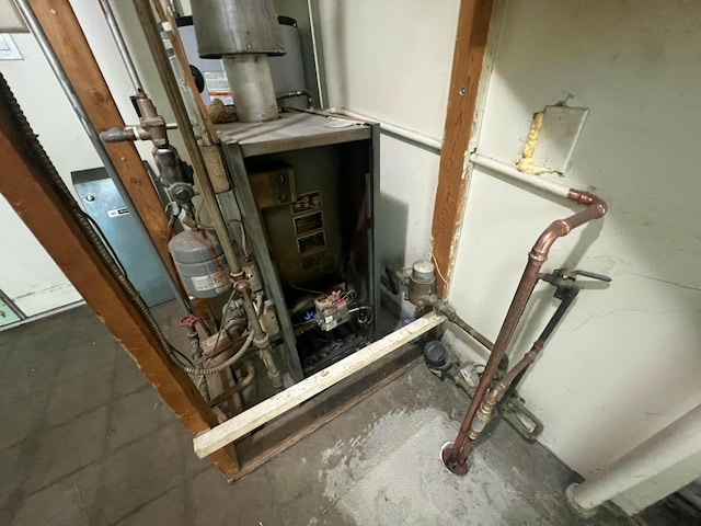 5340 Edgeview Rd, Columbus, OH 43207 - view of utility room