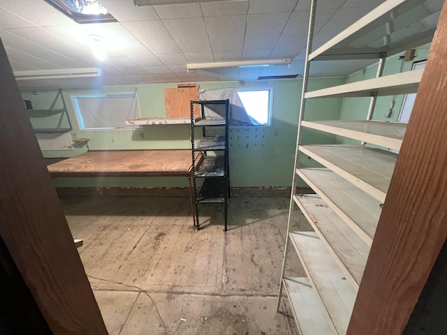 5340 Edgeview Rd, Columbus, OH 43207 - view of storage