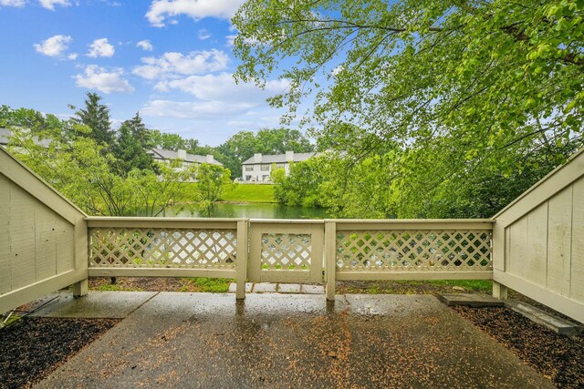 5905 Shadow Lake Cir, Columbus, OH 43235 - view of patio featuring a water view