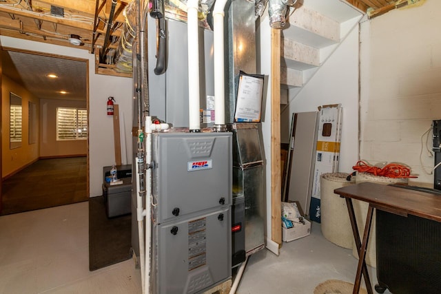 3476 Bayspirit Ct, Reynoldsburg, OH 43068 - utilities with heating unit