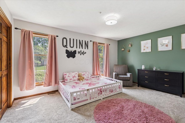 685 Hawthorne Dr, Circleville, OH 43113 - carpeted bedroom with baseboards