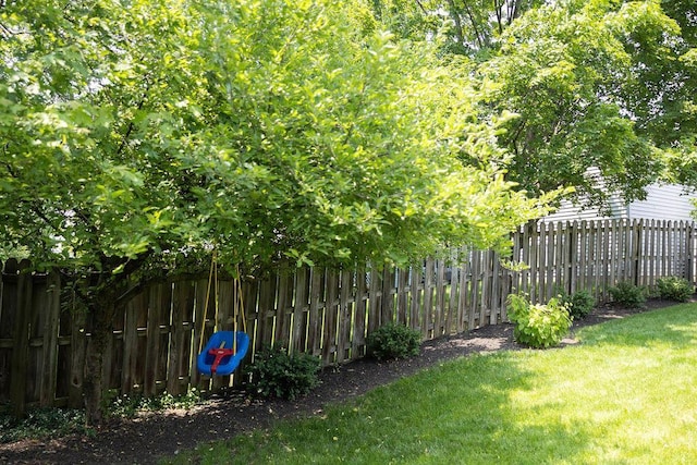 1771 Redcloud Dr, Powell, OH 43065 - view of yard