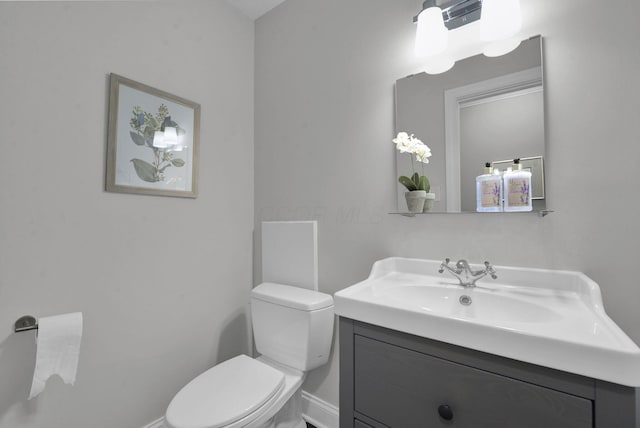2608 Edgevale Rd, Columbus, OH 43221 - bathroom with toilet and vanity