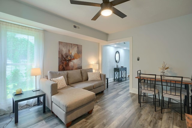 202 Boyleston Ave, Newark, OH 43055 - living room featuring ceiling fan, wood finished floors, and baseboards