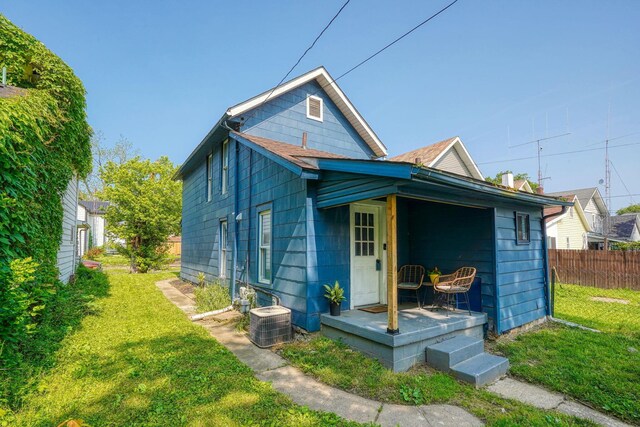 202 Boyleston Ave, Newark, OH 43055 - view of front of house featuring central air condition unit and a shingled roof