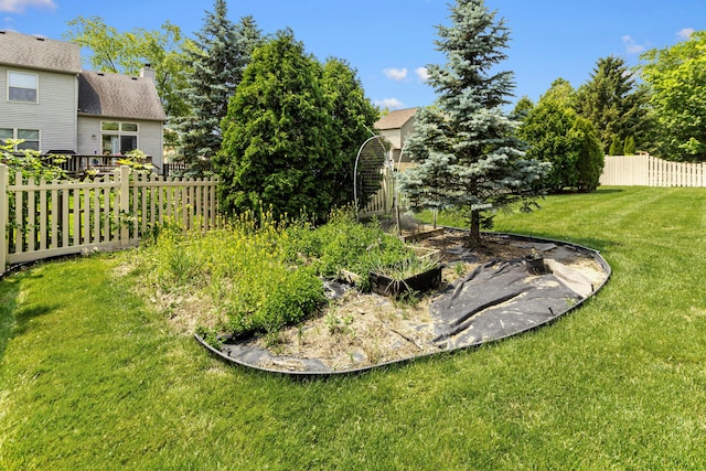 1245 Little Bear Loop, Lewis Center, OH 43035 - view of yard with a garden