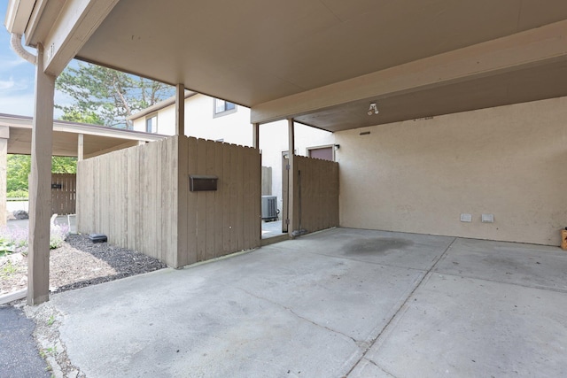 3195 Summerdale Ln, Columbus, OH 43221 - view of patio / terrace with central AC unit