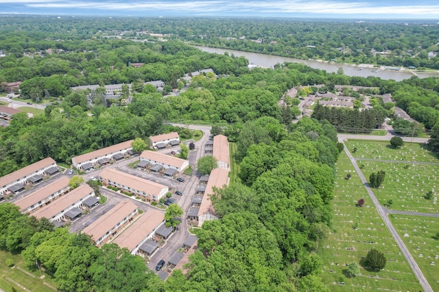 3195 Summerdale Ln, Columbus, OH 43221 - aerial view of property and surrounding area featuring a nearby body of water and a heavily wooded area