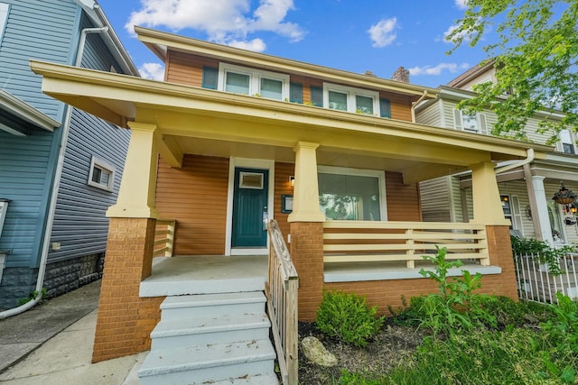 943 S Champion Ave, Columbus, OH 43206 - view of front of property featuring a porch