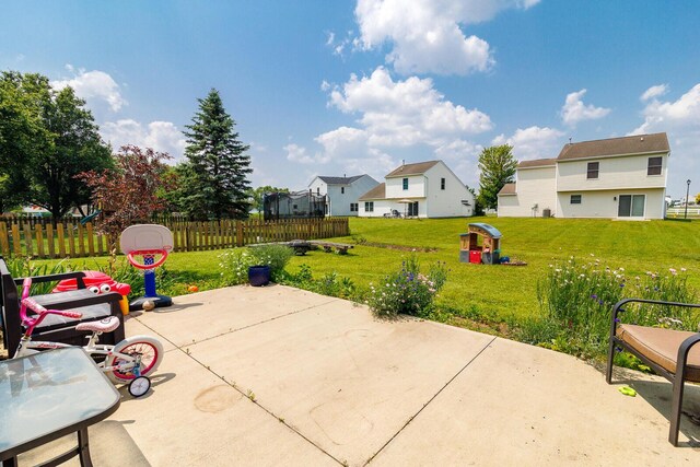 91 Richard Ave, South Bloomfield, OH 43103 - view of patio / terrace featuring a residential view