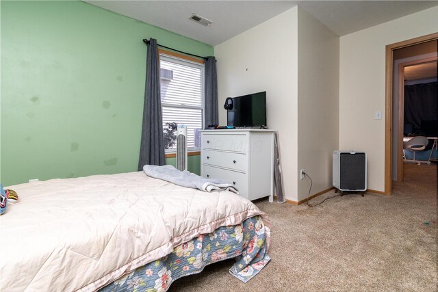 91 Richard Ave, South Bloomfield, OH 43103 - bedroom featuring carpet, baseboards, and heating unit