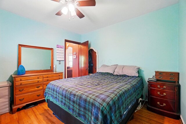 2506 Chester Rd, Columbus, OH 43231 - bedroom with wood finished floors and a ceiling fan