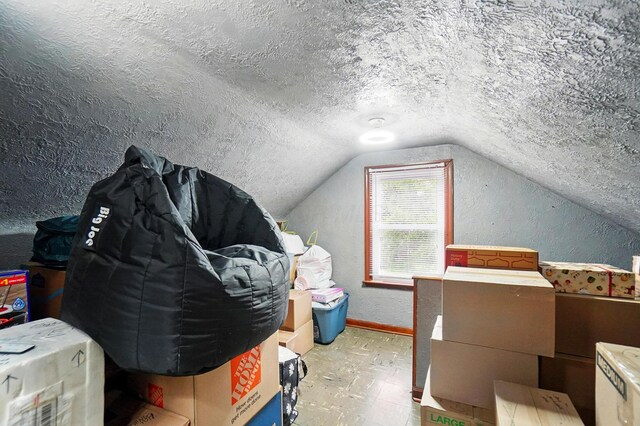 2506 Chester Rd, Columbus, OH 43231 - view of attic