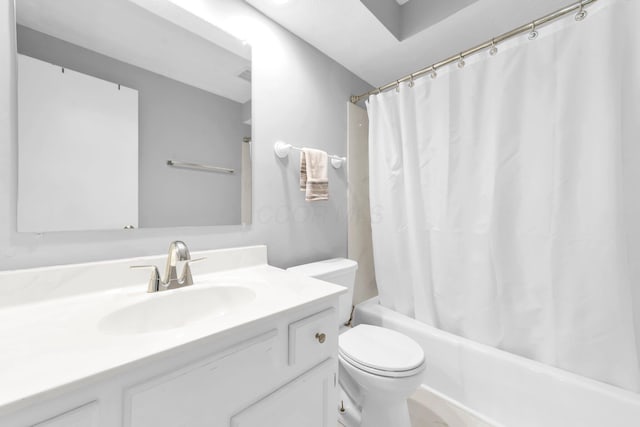563 Wickham Way, Gahanna, OH 43230 - full bathroom with vanity and shower / bathtub combination with curtain