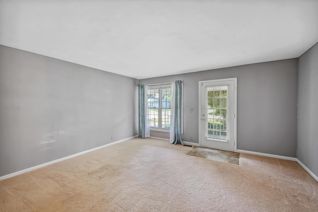 929 Fairwood Ave, Marion, OH 43302 - carpeted empty room featuring baseboards