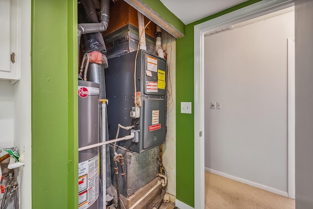 929 Fairwood Ave, Marion, OH 43302 - utility room featuring gas water heater and heating unit