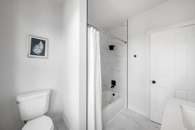 1116 Summit St Unit 1114, Columbus, OH 43201 - full bathroom featuring marble look tile flooring, toilet, shower / bath combo, and baseboards