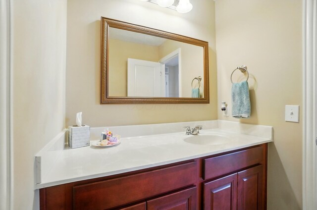 6368 Casado Dr, Columbus, OH 43213 - bathroom featuring vanity