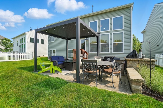 6368 Casado Dr, Columbus, OH 43213 - back of house with outdoor lounge area and a patio area
