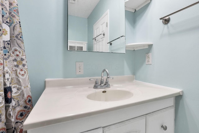 115 N Walnut St, Baltimore, OH 43105 - full bath with vanity