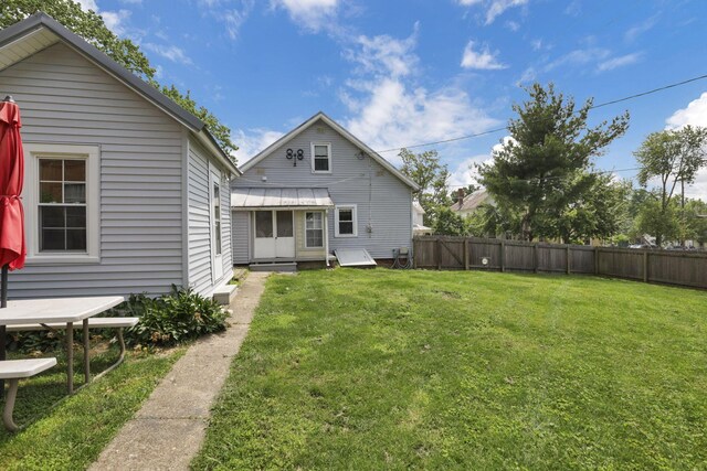 115 N Walnut St, Baltimore, OH 43105 - view of rear view of house
