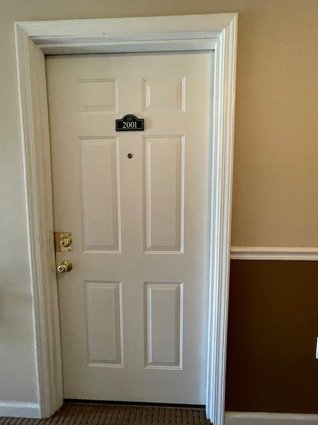 2001 Berrancher Dr, Columbus, OH 43228 - photo 2