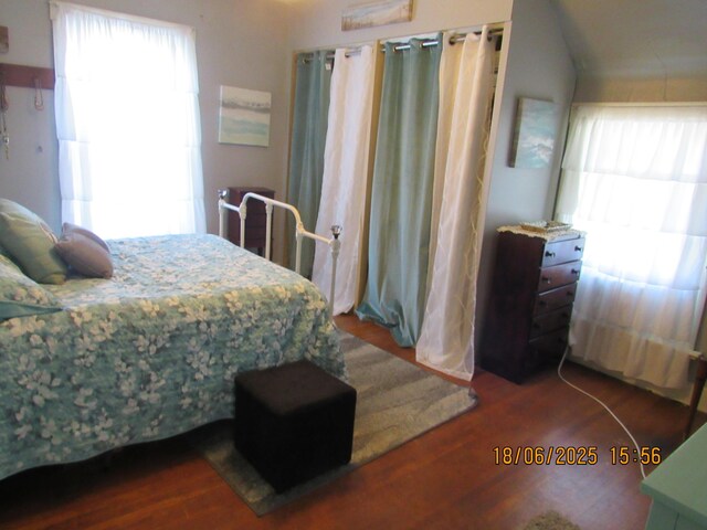 603 N Court St, Circleville, OH 43113 - bedroom with wood finished floors