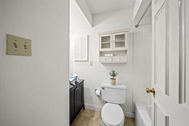 3600 Reed Rd Unit 13, Columbus, OH 43220 - bathroom with toilet, baseboards, bathtub / shower combination, and vanity