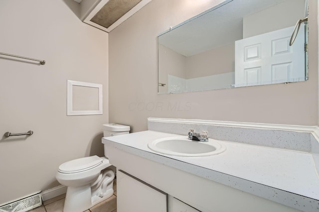 5359 Ivywood Ln, Columbus, OH 43229 - bathroom with vanity and tile patterned floors
