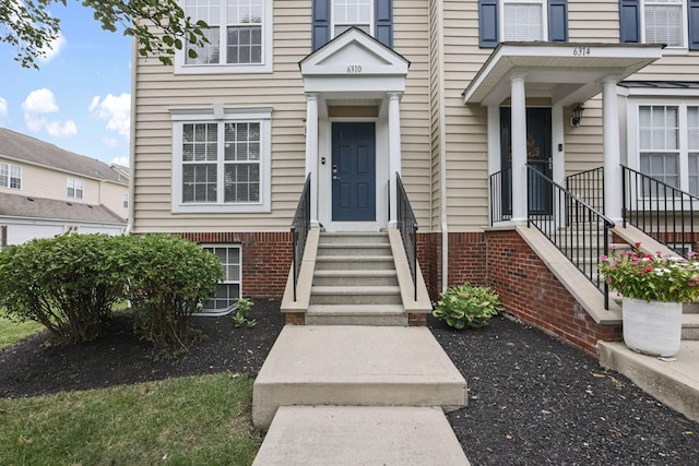6310 Wagtail Rd Unit 6, Columbus, OH 43230 - view of exterior entry