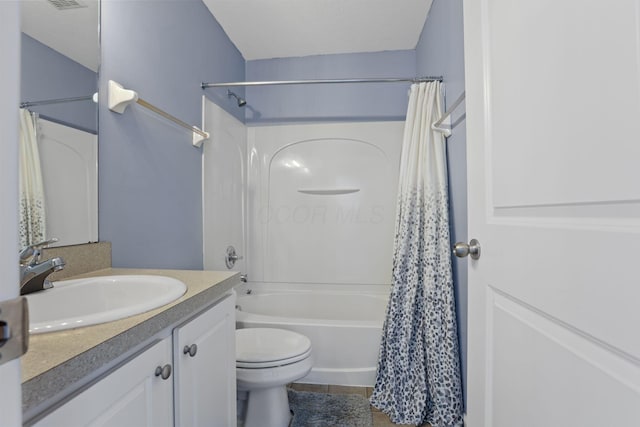 6310 Wagtail Rd Unit 6, Columbus, OH 43230 - bathroom with vanity, toilet, and shower / tub combo