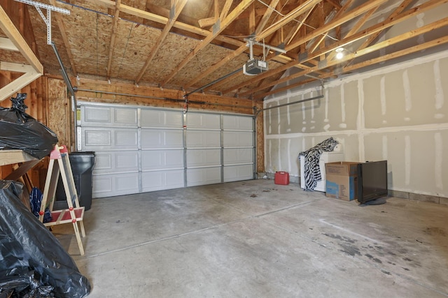6310 Wagtail Rd Unit 6, Columbus, OH 43230 - garage with a garage door opener