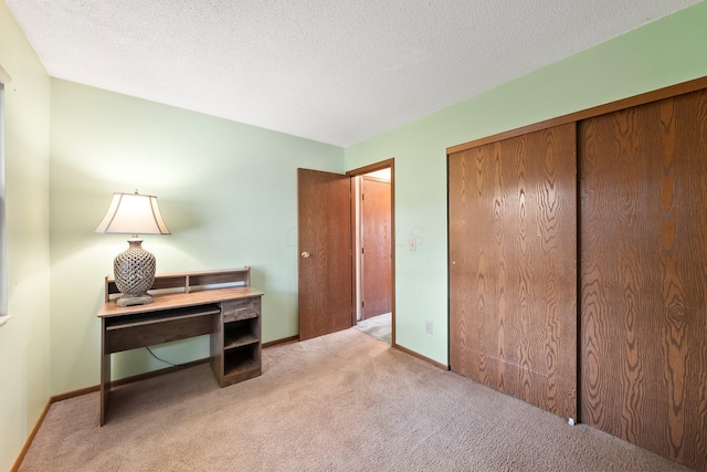 797 Timber Way Dr Unit 16C, Columbus, OH 43085 - office space featuring light carpet, a textured ceiling, and baseboards