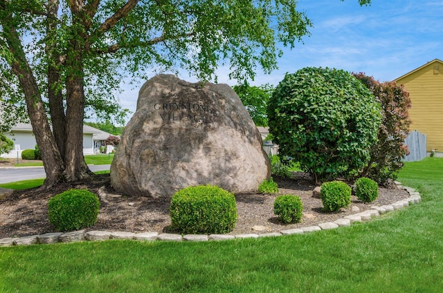 4393 Hammerton Dr Unit 14B, Columbus, OH 43228 - community sign with a lawn
