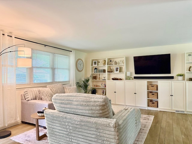 1855 Itawamba Trl, London, OH 43140 - living area with light wood-style flooring