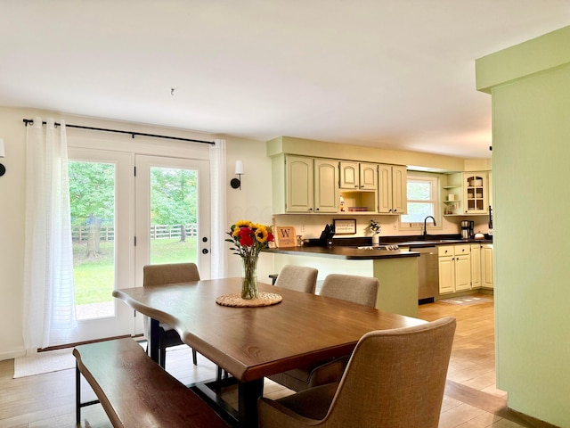 1855 Itawamba Trl, London, OH 43140 - dining room featuring light wood-style floors and baseboards