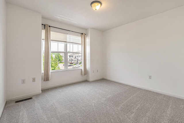 8281 Deering Oaks Dr, Blacklick, OH 43004 - carpeted spare room featuring baseboards
