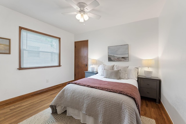 525 E Como Ave, Columbus, OH 43202 - bedroom with wood finished floors and a ceiling fan
