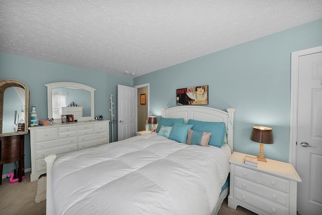 4654 Collingville Way, Columbus, OH 43230 - carpeted bedroom featuring a textured ceiling