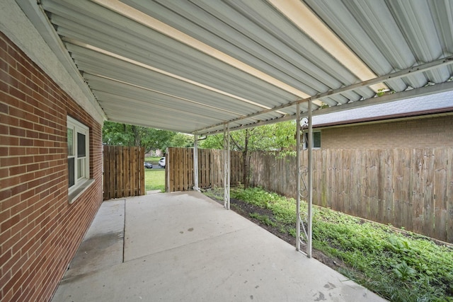5754 Loganwood Rd, Columbus, OH 43229 - view of patio