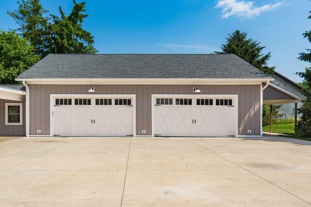 6900 Waterloo Rd NW, Canal Winchester, OH 43110 - garage featuring driveway