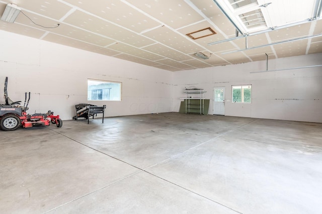 6900 Waterloo Rd NW, Canal Winchester, OH 43110 - view of garage