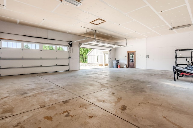 6900 Waterloo Rd NW, Canal Winchester, OH 43110 - view of garage
