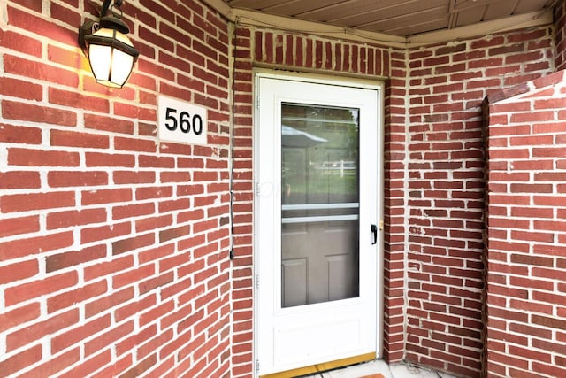560 Dandy Brush Ln E, Columbus, OH 43230 - view of exterior entry with brick siding