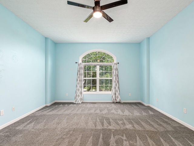 7034 Kellogg Dr, Powell, OH 43065 - spare room with a ceiling fan, carpet flooring, a textured ceiling, and baseboards