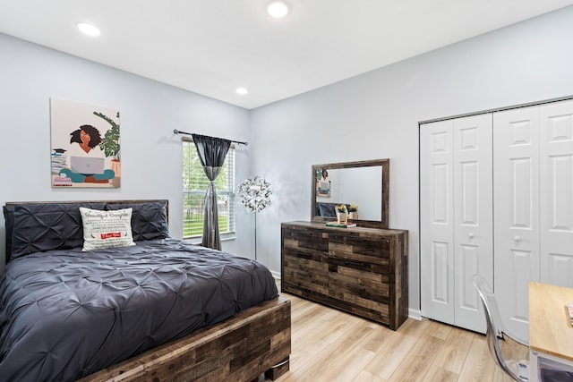 1333 Andy Way, Pataskala, OH 43062 - bedroom featuring light wood finished floors, recessed lighting, and a closet