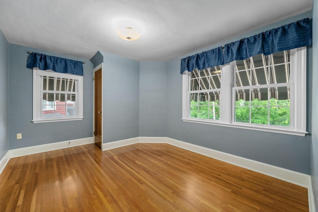 137 E Torrence Rd, Columbus, OH 43214 - spare room with wood finished floors and baseboards