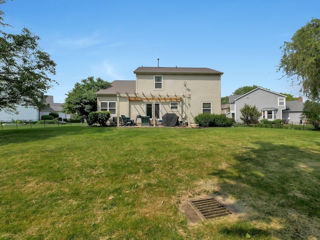6048 Trent Ct, Lewis Center, OH 43035 - back of property featuring a pergola