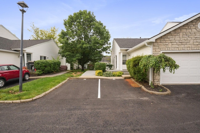 4655 Parrau Dr Unit 66A, Columbus, OH 43228 - view of vehicle parking