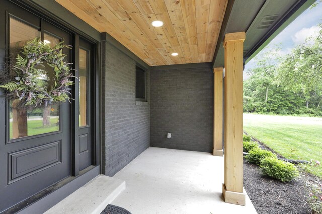 29 Pocono Rd, Columbus, OH 43235 - view of patio